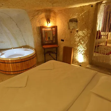 Bed & Breakfast Atax Cave House