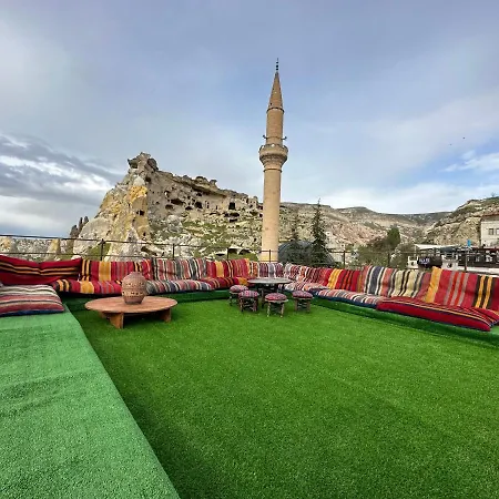 فندق مبيت وإفطار Atax Cave House أفانوس